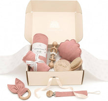 Load image into Gallery viewer, Premium Organic Cotton Baby Gift Set for Newborn
